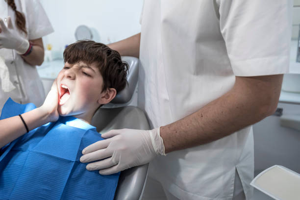 Best Emergency Tooth Extraction in Meeker, OK